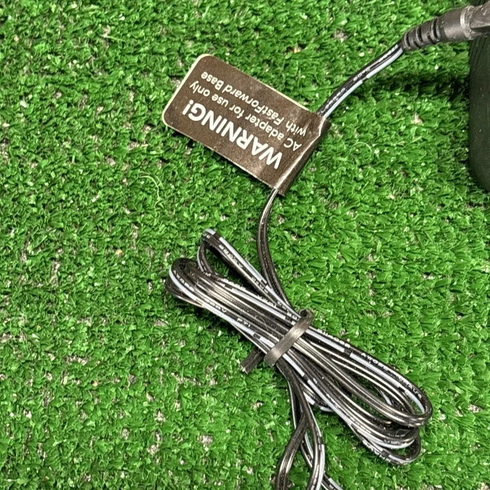 Fast Foward Base Spec‎ Lin L4D-120050R AC Adapter Power Supply Charger